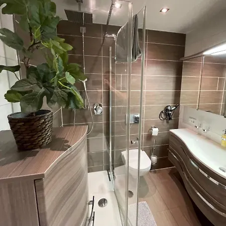 Apartment Moderne Luxuswohnung Mit Parkblick In Altstadtnahe Erfurt